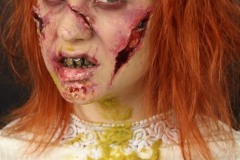 04-nina-exorcista02